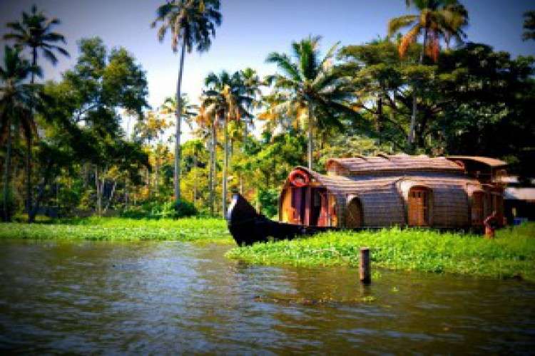 Affordable Holiday Packages In Kerala 8628658