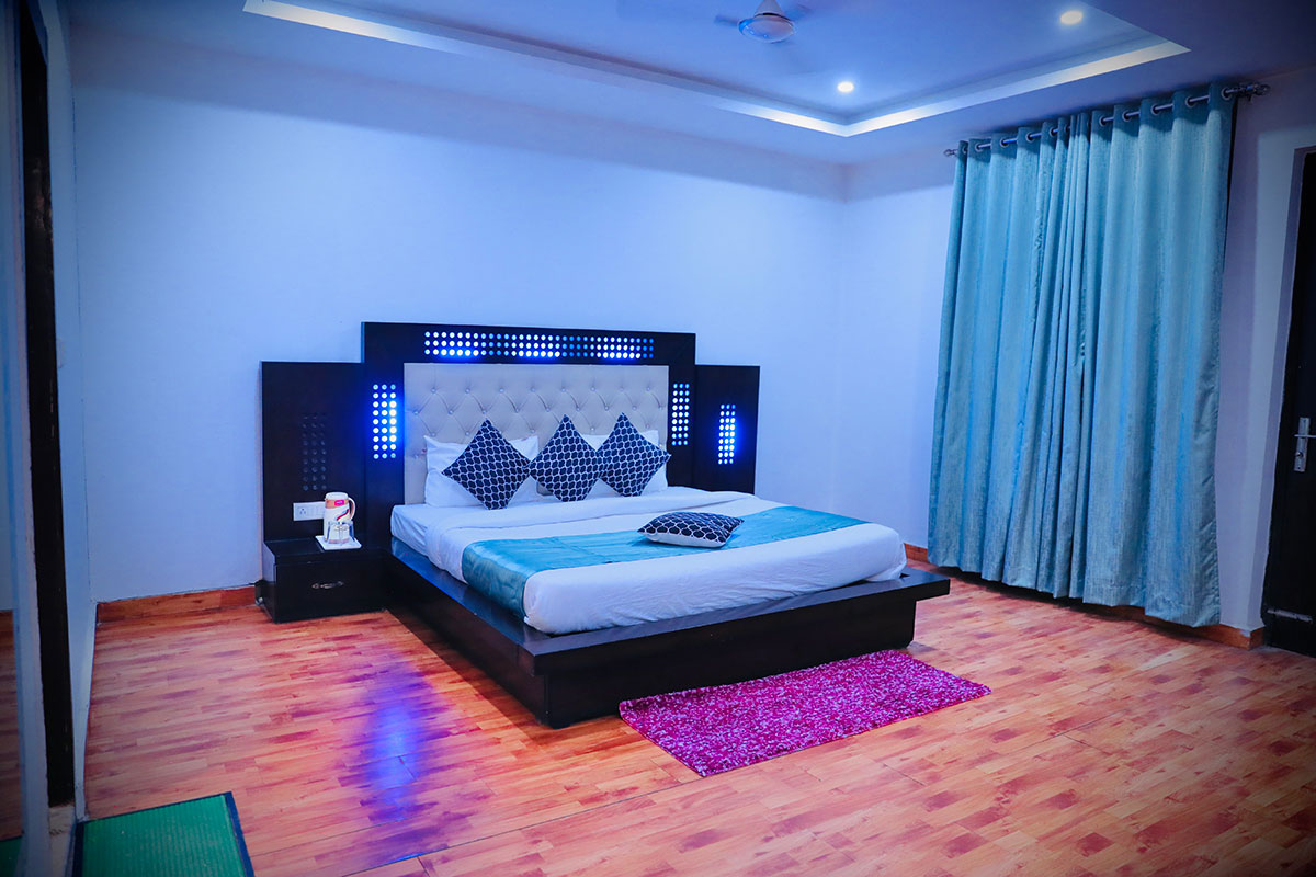 Best Budget Hotels In Vrindavan 17513692663