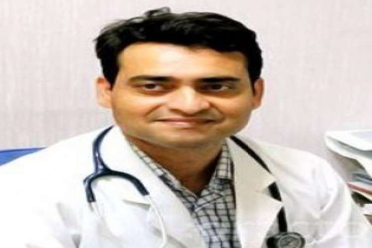 Best Cardiologist In Noida 5190480