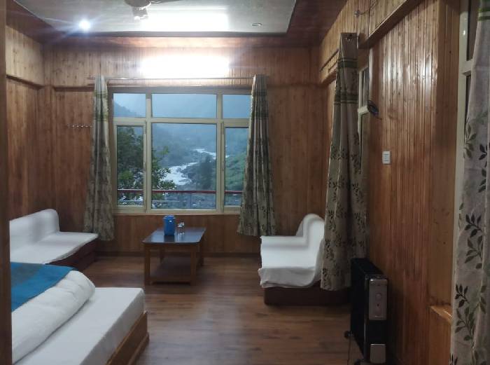 Best Homestay In Joshimath For Family Visit Gnaga Resort 17773669314