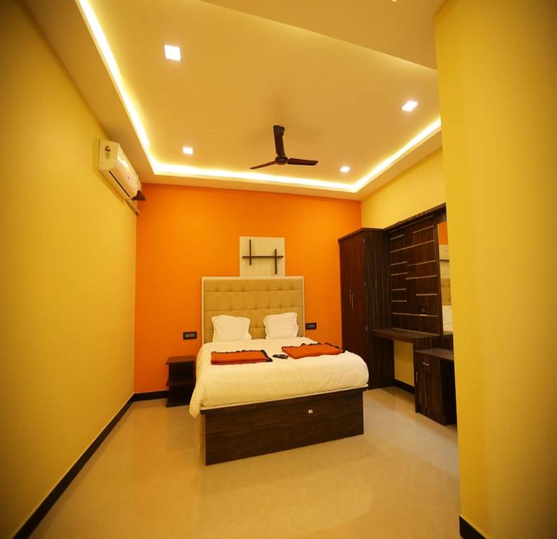 Book Pollachi Room Stay Family Stay Hotels In Pollachi 17534491544