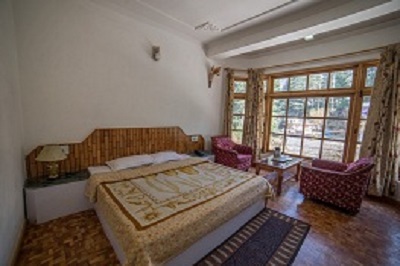 Budget Honeymoon Hotel In Kullu Manali For Couple 17388346387