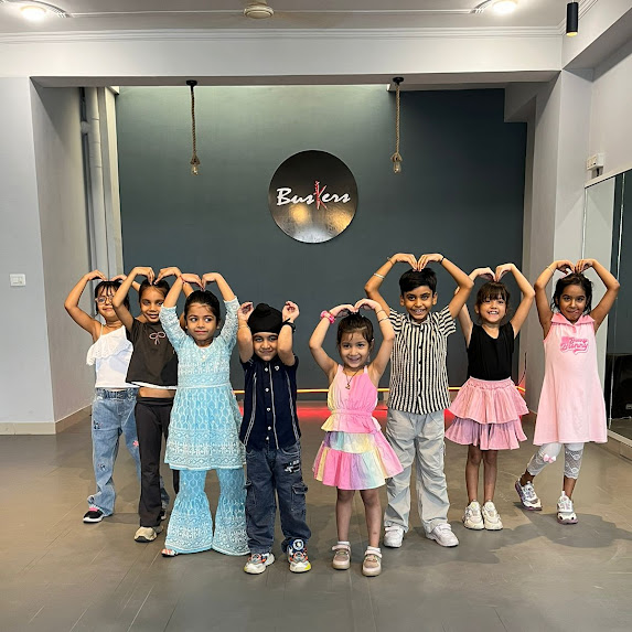 Buskers Queens Road Dance Studio In Queens Road 17552521298