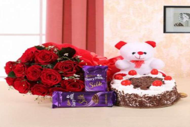 Buy An Amazing Gifts For Boyfriend At Myflowertree 6239917