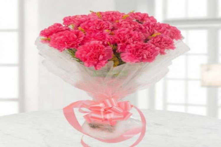 Buy Fresh Flowers For Your Beloved Mother Yuvaflowers 3842588