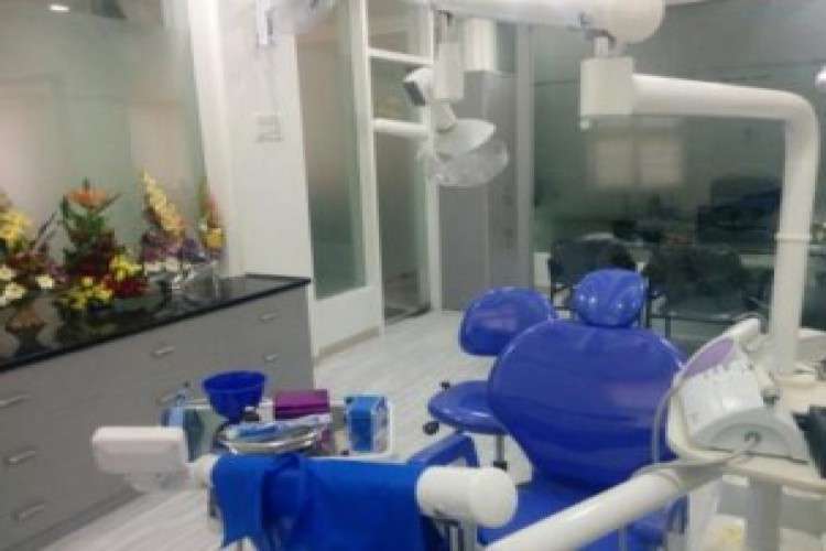 Dental Clinic In Pune 9884987