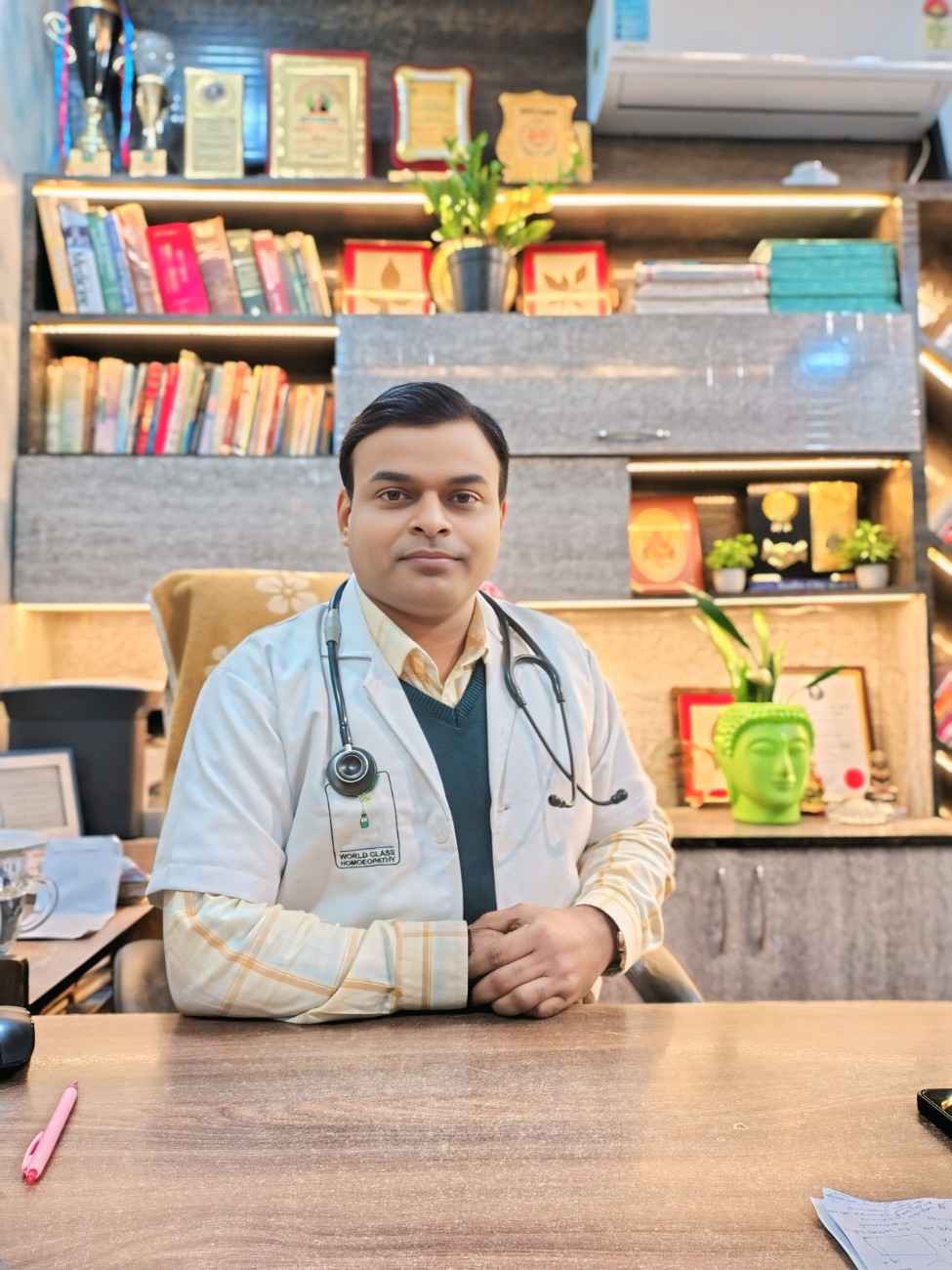 Dr Atul Kumar Singh Bhms Md Pg London Homeopath 17853303860