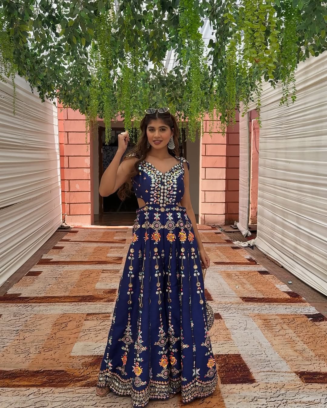 Dresszilla Photoshoot Dresses On Rent In Jaipur 17480770246