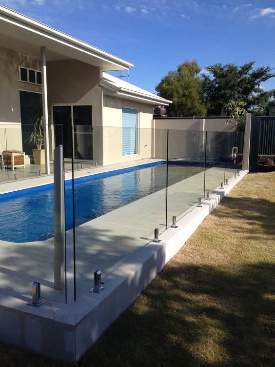 Dubai Glass Work And Alluminium 17815984878