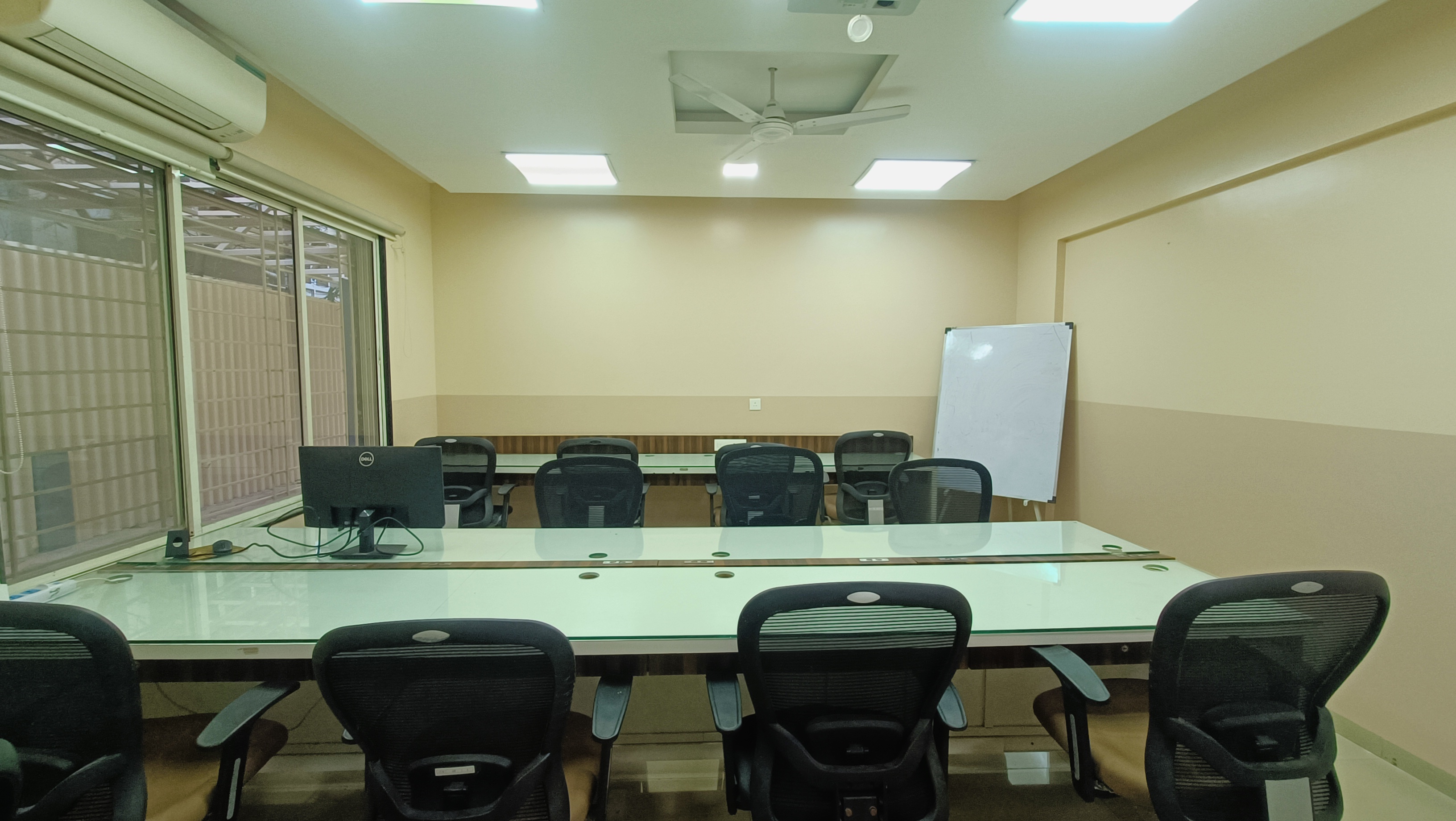 Flexible Office Solutions At Ccw Pune Coworking 175551019110