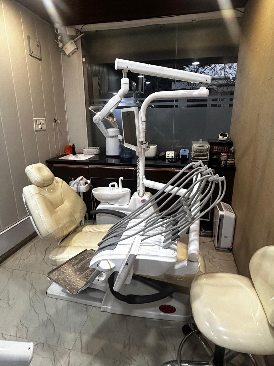 Glen Dental Care  Best Dentist In Dehradun 17930065100