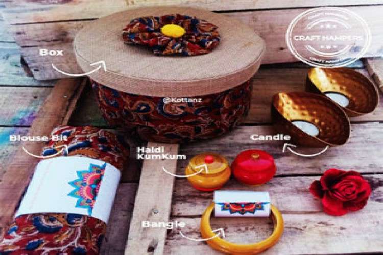 Handmade Return Gift Hampers 4009483