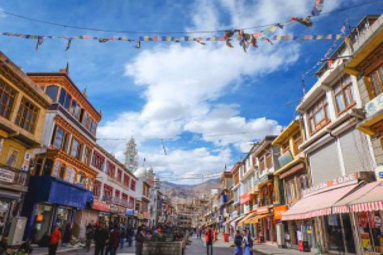 Ladakh Super Saver Ladakh Dotted By White Washed Monasteries 9426961