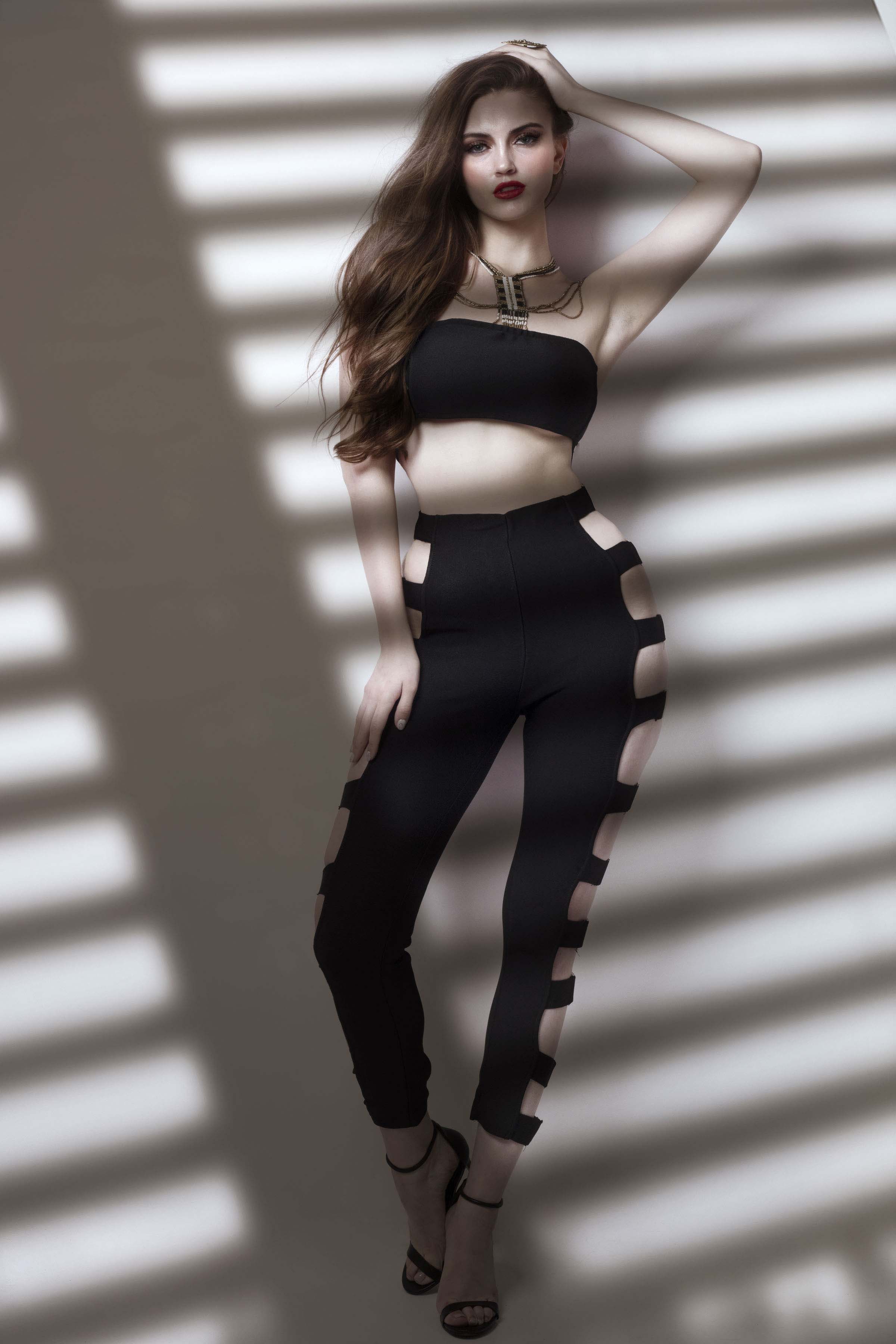 Professional Portfolio Photographers In Mumbai 16878714244