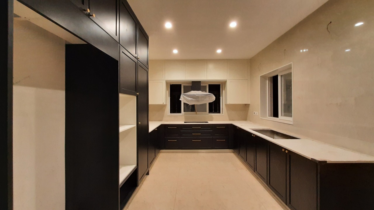 Professional Showroom Interior Designers For Stylish Displays 17758037955