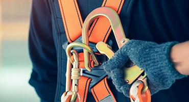 Safety Buckles Hooks Manufacturers Exporters 17117910891