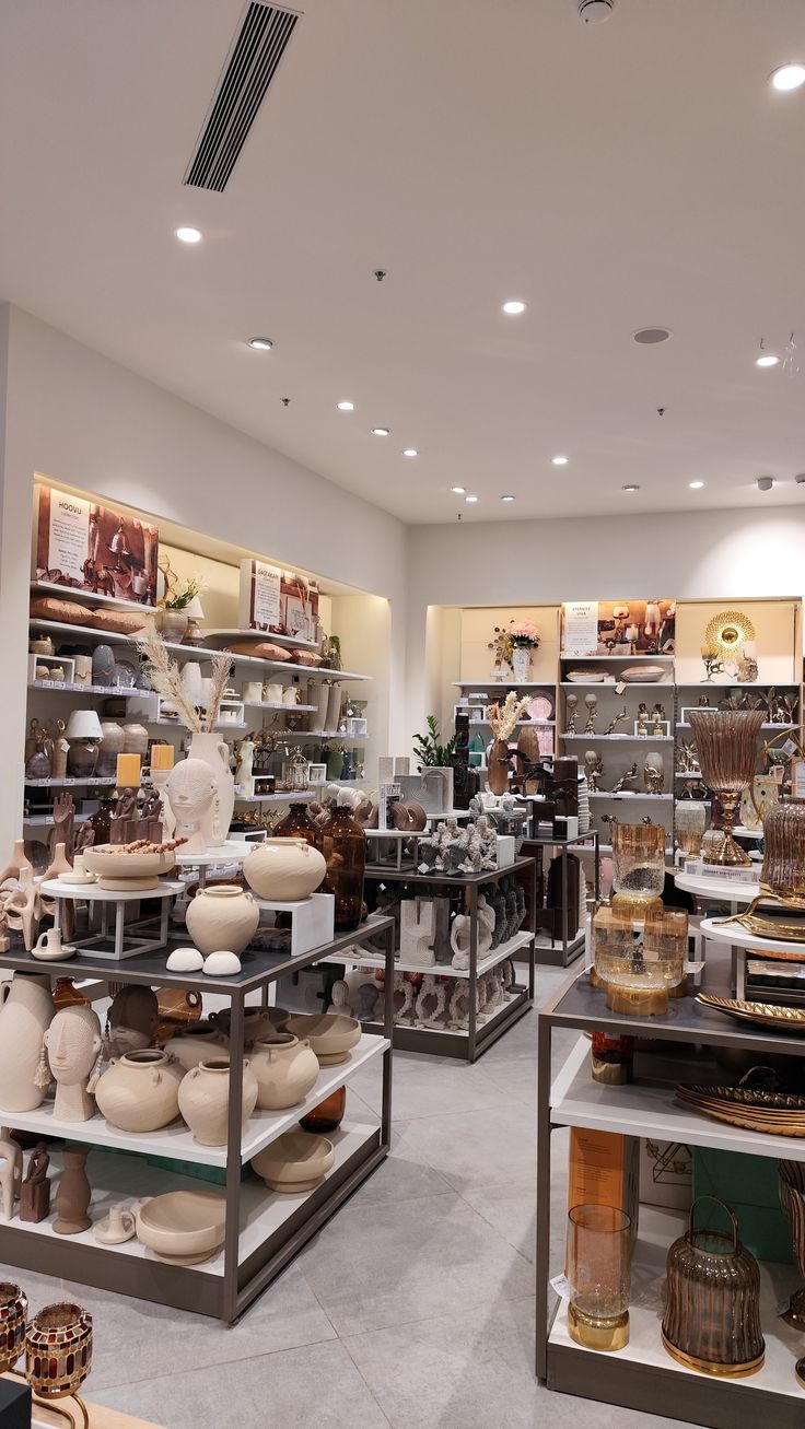 Shop For Sale In Rajkot 17720144839