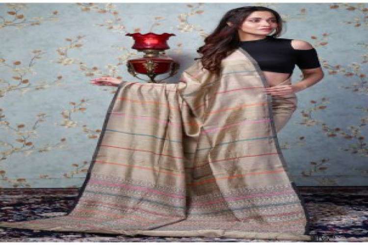 Shop From A Variety Of Pure Matka Silk Sarees Online 9096381