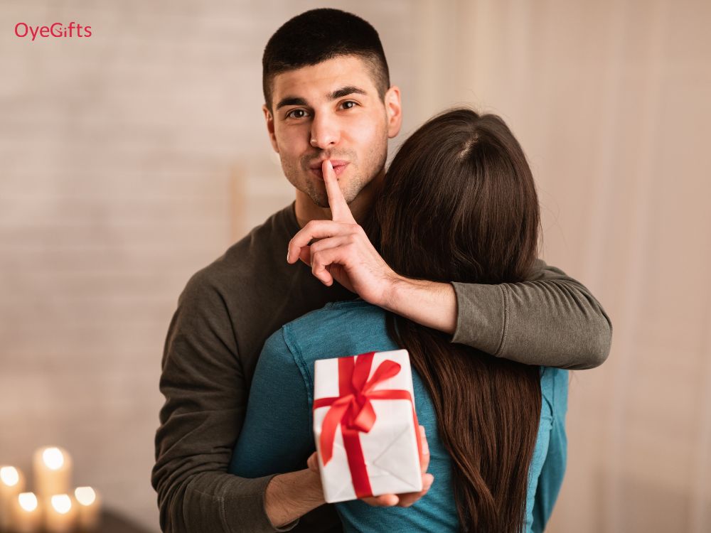 Shop The Best Anniversary Gifts For Your Wife At Oyegifts 17159476511