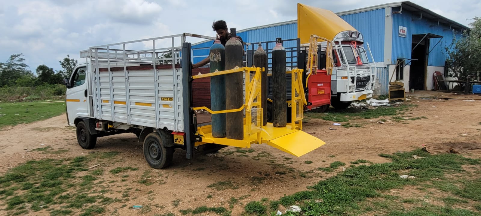 Tail Lift Manufacturer In India 17476317284