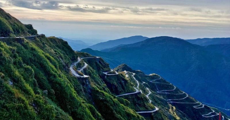 Travel Zuluk The Abode Of Clouds In Sikkim With Adorable Vacation 17169669402