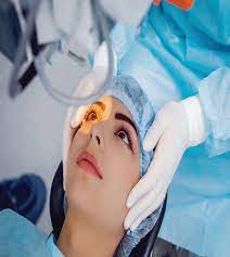 Best eye treatment in delhi