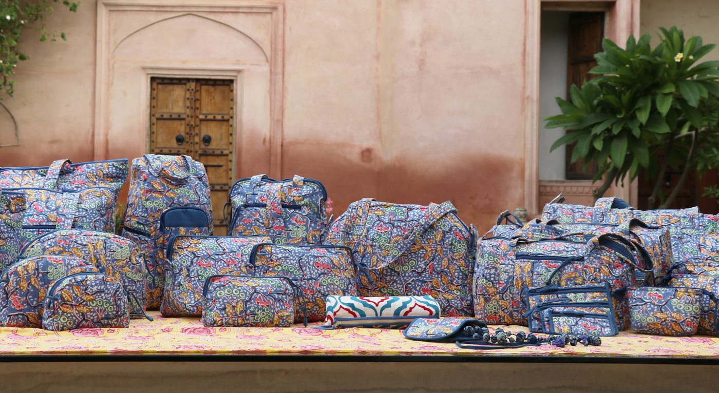 Choose the best hand block printed bags from soma