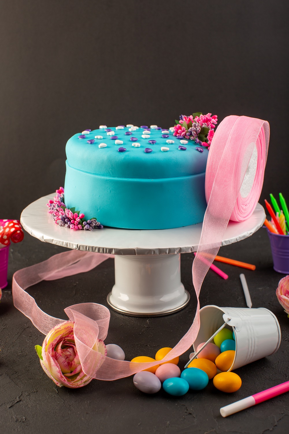 Delightful Online Cake Delivery in Pune at Doorstep via OyeGifts