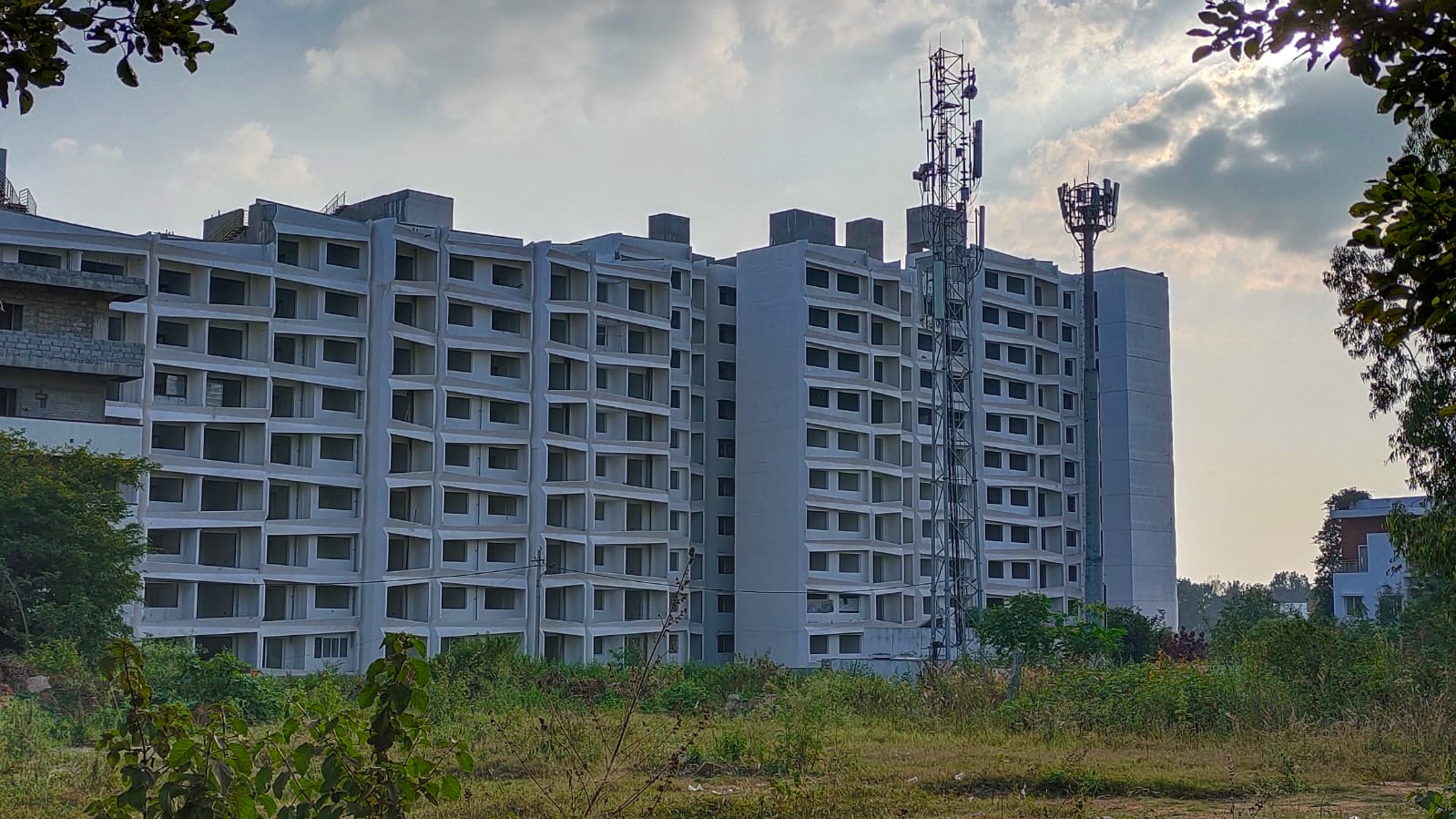 Flats for sale in Thansindra Main Road
