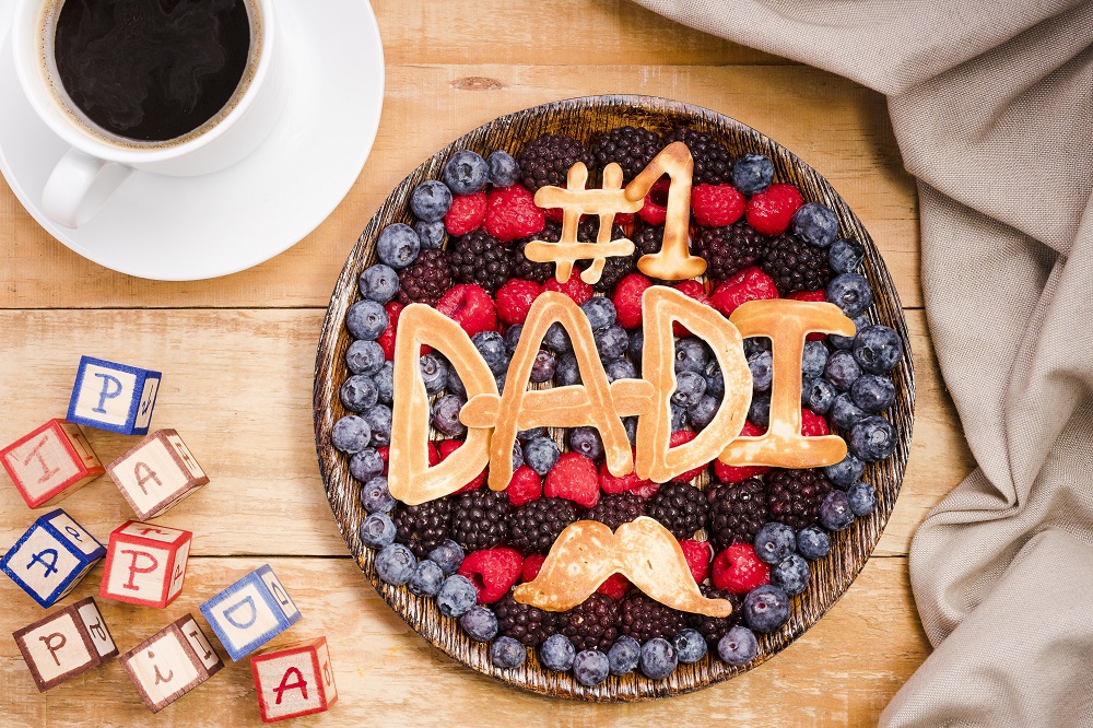 Get Discount On Fathers Day Cake Online Delivery Via OyeGifts