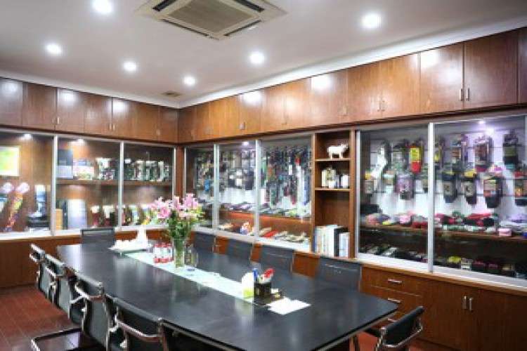 Haining Mengli Knitting Corporation Ltd