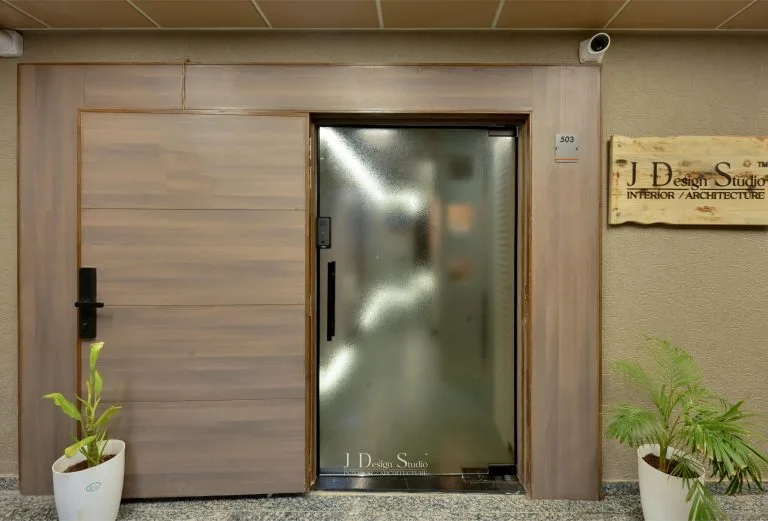 Office interior designer in ahmedabad