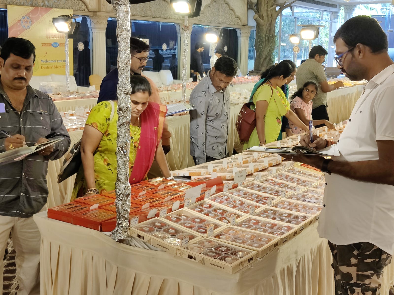 Shop from the largest rakhi manufacturer in india - shree rakhi