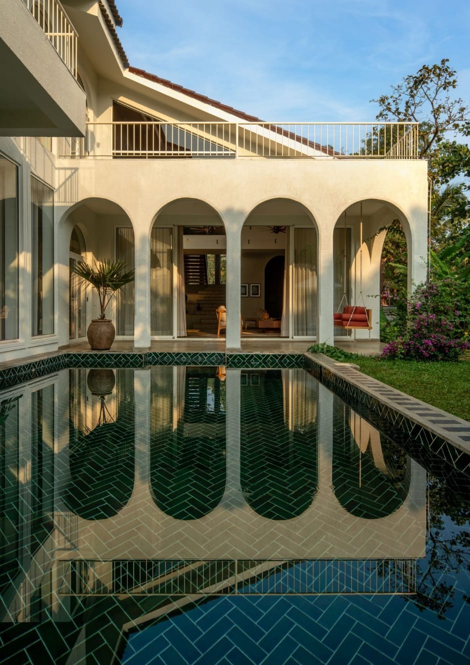 Swimming pool manufacturers
