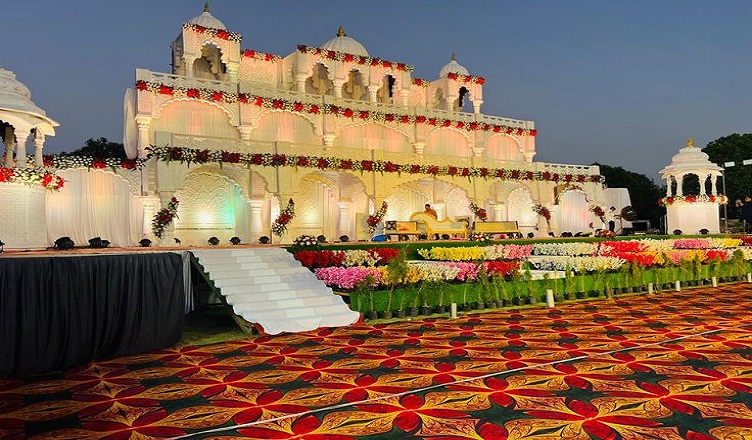 Traditional weddings in the elegant banquet halls in bijwasan